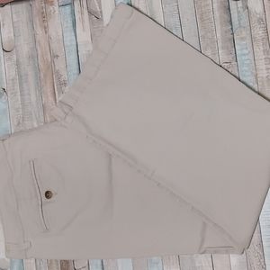 American Eagle Old School Khaki Pants